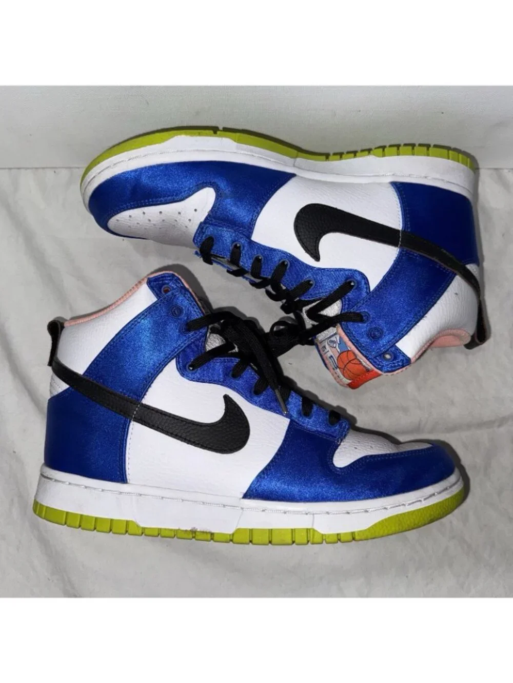 Nike Dunk High Women’s Satin Blue DV2185-100 Sz 8.5